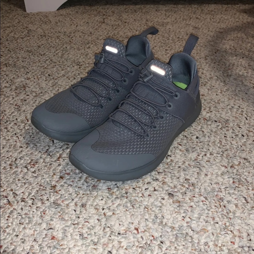 Women’s Nike Sneakers 👟